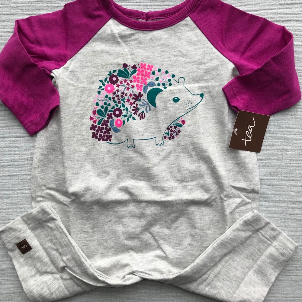 NWT 0-3m TEA COLLECTION Baby Romper Hedgehog. - Picture 2 of 6